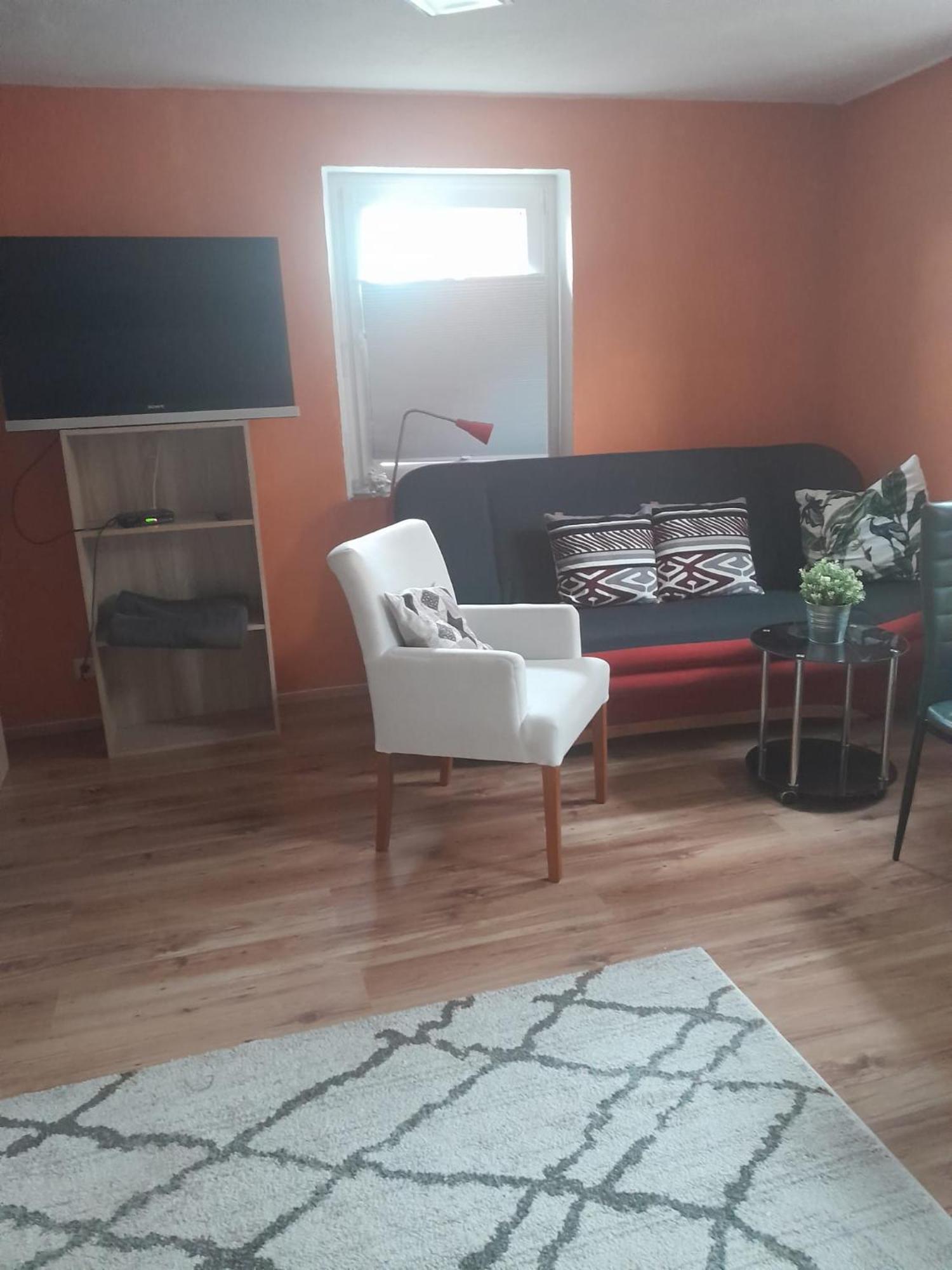 Ferienwohnung Gisela Jockgrim Экстерьер фото